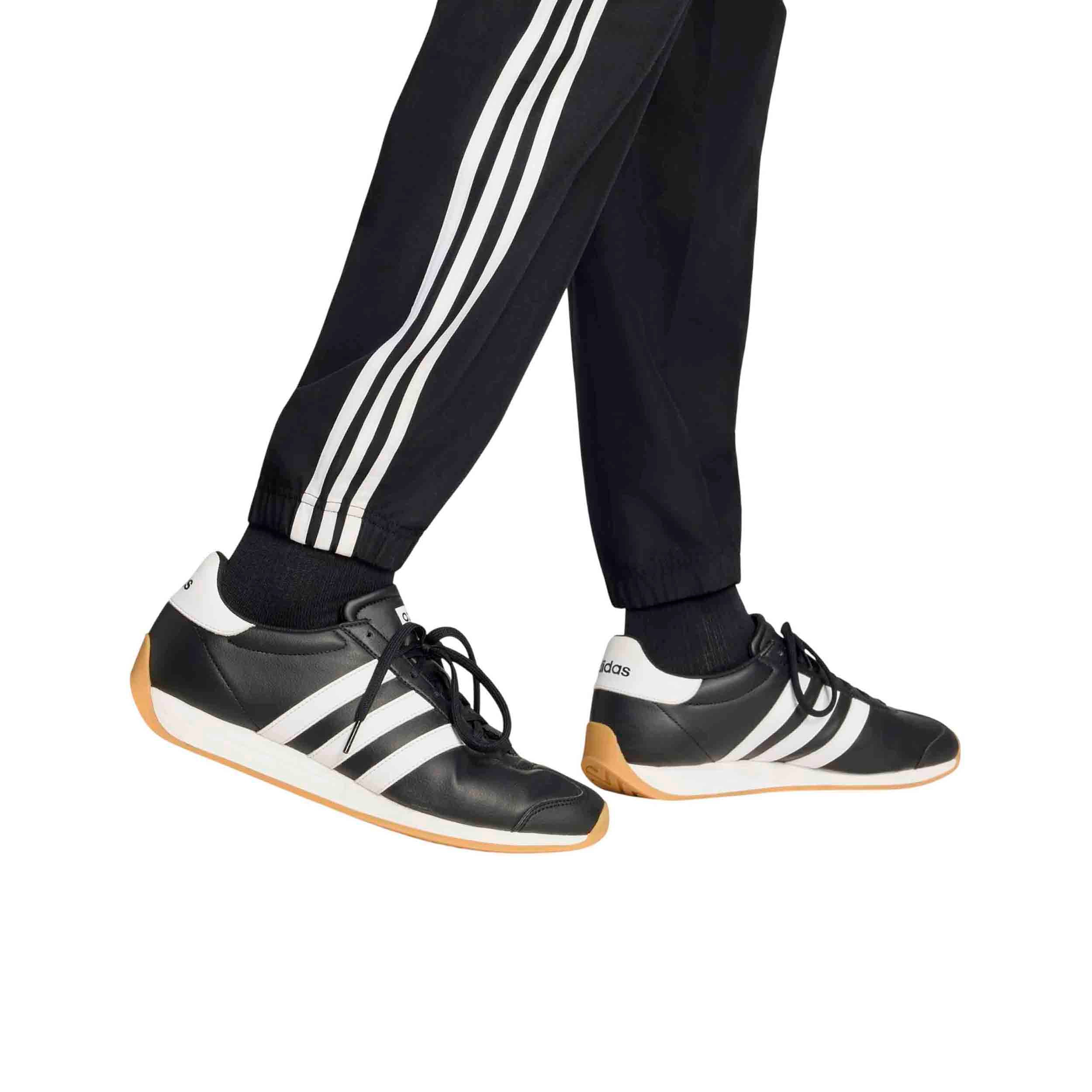 Negro