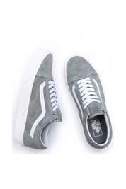Gris